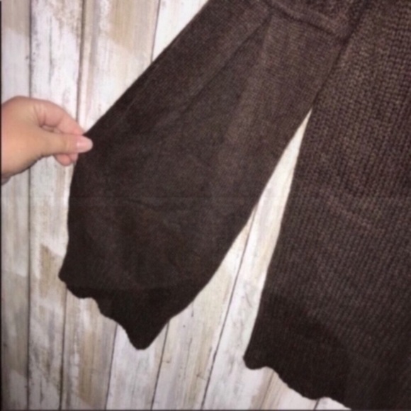 NWT Anthro Moth Bingham Bell Sleeve Chocolate Cashmere & Wool Sweater - Picture 4 of 7